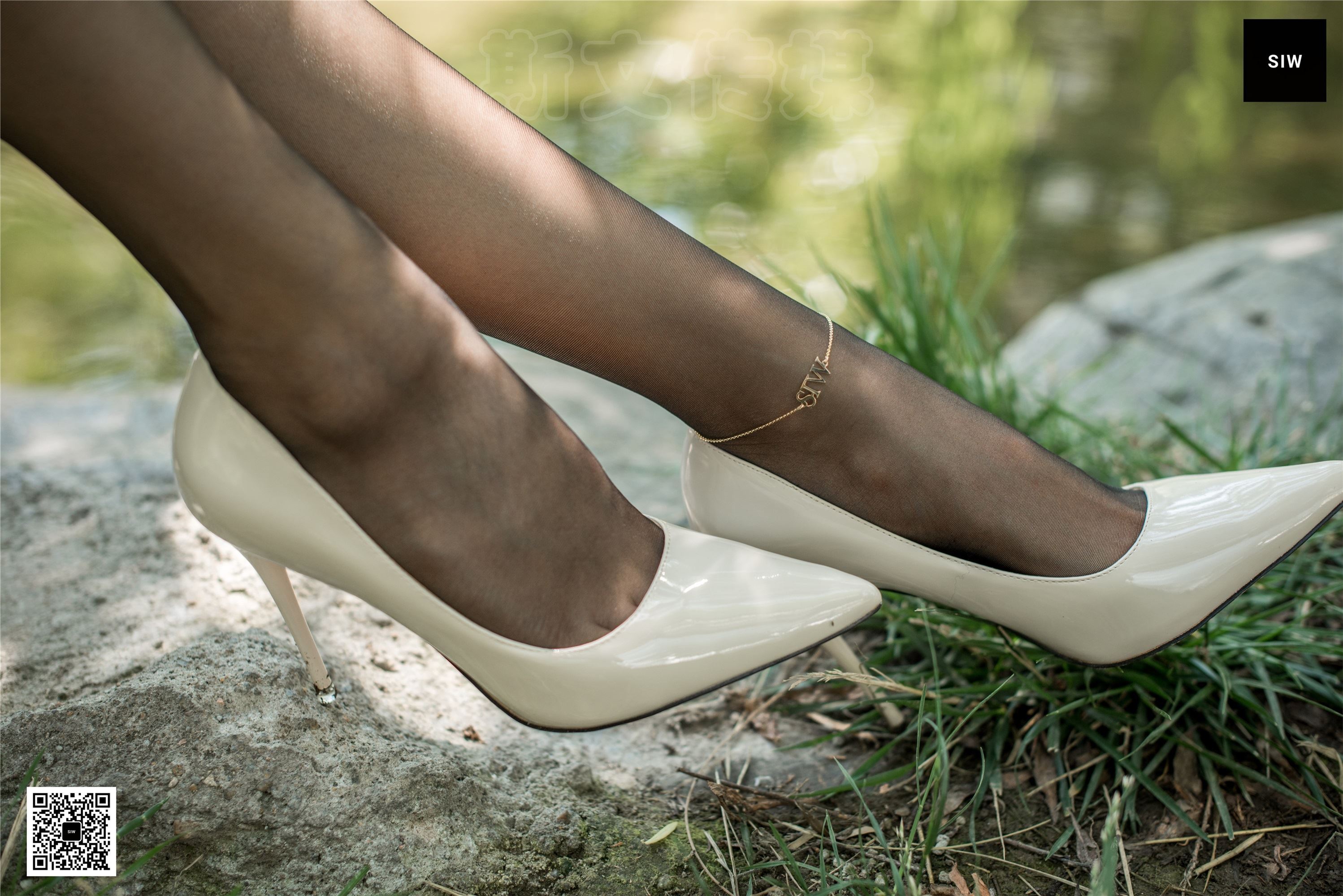 SIW斯文传媒 VOL.007 静湖垂柳-蓉儿